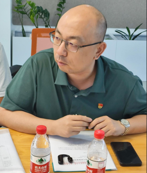 北京市扶贫济困领域基金会第二联合党委赴第二流动党员联合党支部和北京青之桥公益基金会走访调研并召开支部工作会议